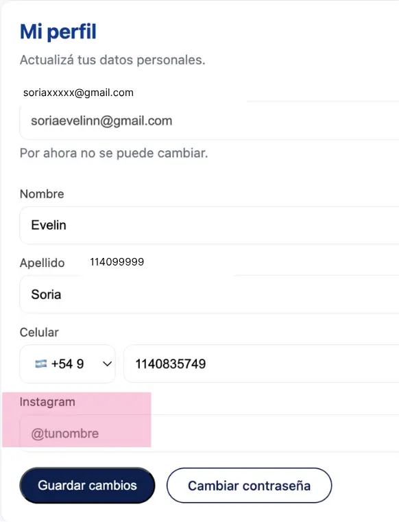 Pantalla de Mi perfil con el campo de Instagram